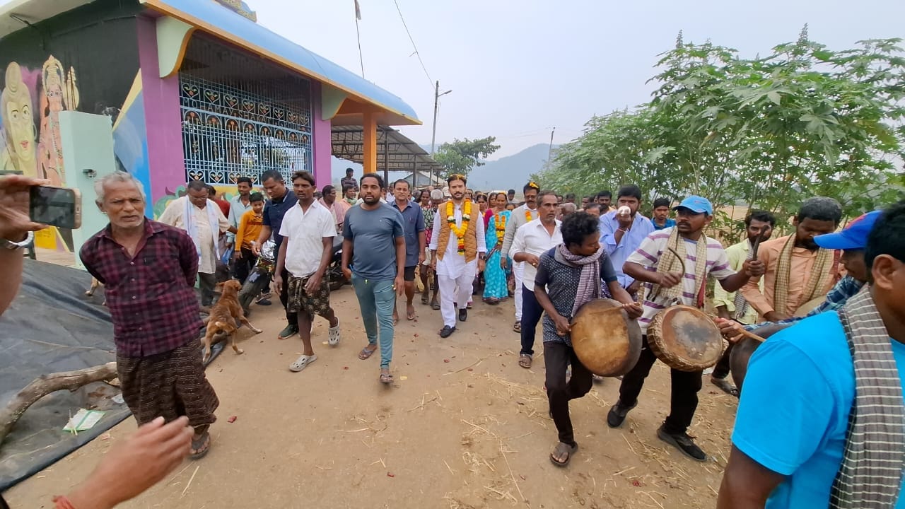 MLA Rupesh Panigrahi Visit to word in December 2024 1